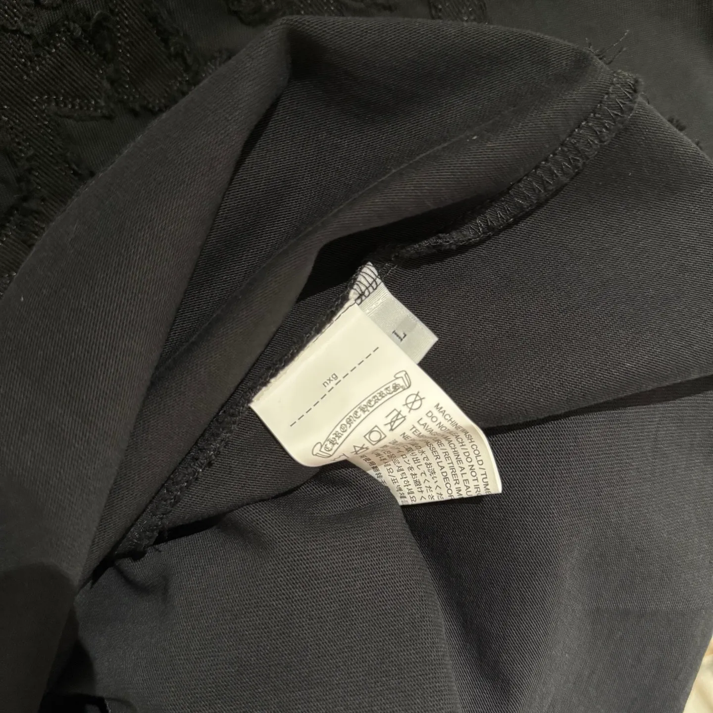 🅿️360 [Strict quality control] CH Croixin's new long-sleeved sweatshirt T-shirt. Heavy 340g double yarn fabric. Wash the whole garment twice. Frayed and torn on all four sides. Heavy fabric. The neckline is made of icy Salona. Loose fit. Deep, wide and stylish. No deformation or shrinkage. Color: 3 colors, black, white and gray. Size: M-2xl